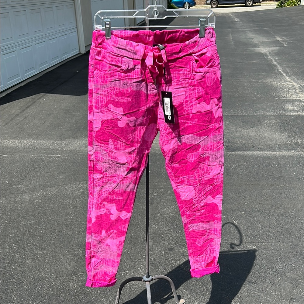 Venti6 NWT Hot Pink Camouflage Jogger Pants, Stretchy! Size S Made in Italy!